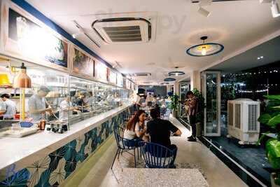 Bến - Ốc & Seafood Station