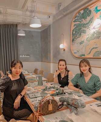 Cuon N Roll Đoàn Trần Nghiệp