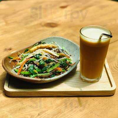 Spanda Yoga, Cafe & Vegetarian