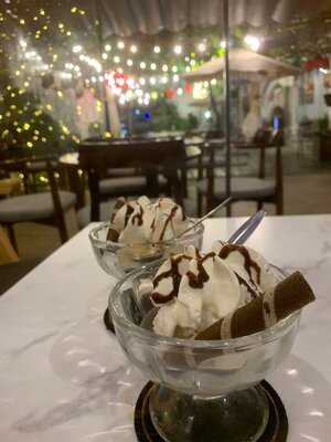 Trung Nguyên Legend Cafe