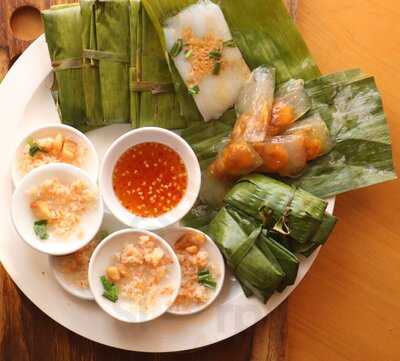 Bánh Bột Lọc Buôn Mê