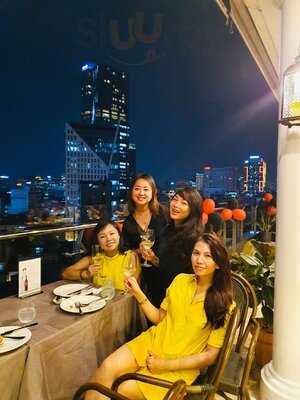 Búp Sky Lounge & Restaurant