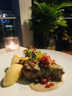 Búp Sky Lounge & Restaurant