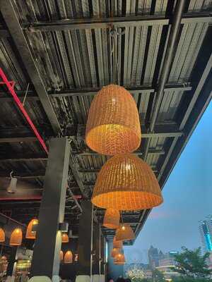 Social Local - Beer N' Bite