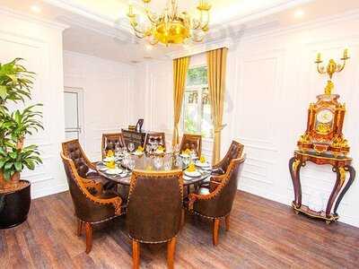 37 Hùng Vương Restaurant