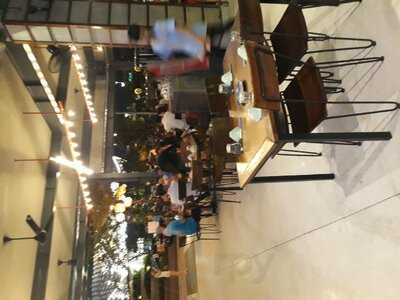 Nhà Hàng Hải Sản Cá Lửa