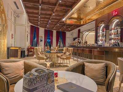 F29 Lounge & Restaurant