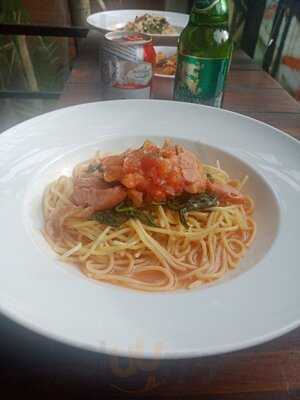 Material Cafe & Craft Beer - Western Style