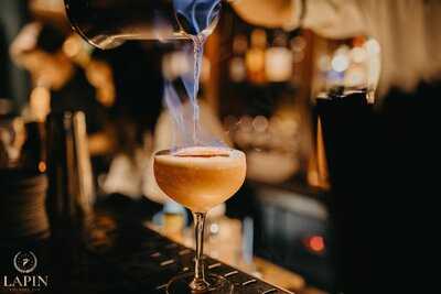 Lapin Chamber Bar - Cocktail & Wine