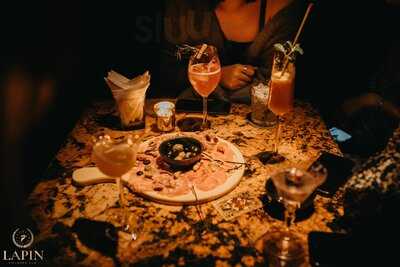 Lapin Chamber Bar - Cocktail & Wine