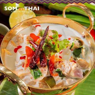 Som ตำ Thai - Estella Place