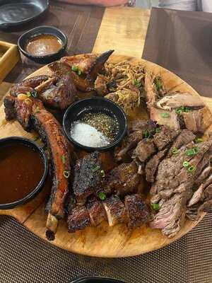 Poomba's Smokehouse Danang