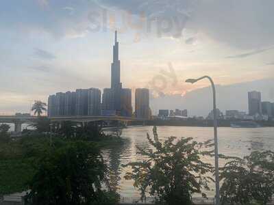 Le Café Des Stagiaires - Saigon