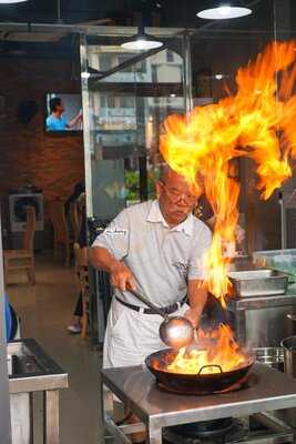 Phở Thìn G15 Phạm Văn Đồng