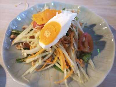 Som Tum Thai - Lê Thánh Tôn