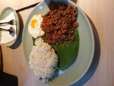 Som Tum Thai - Lê Thánh Tôn