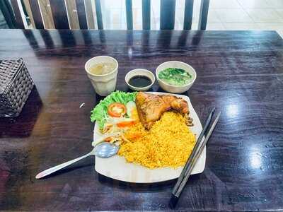 Cơm Chiên Giòn Gia Vĩnh