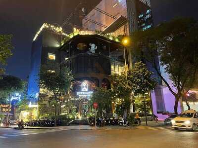 Fireworks Raw - Grill & Craft Bar