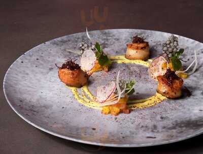 Fireworks Raw - Grill & Craft Bar