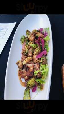 Sol Kitchen & Bar District 7