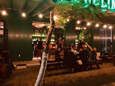 Radio Dublin Irish Pub