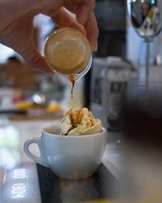 Manki True Artisan Cafe