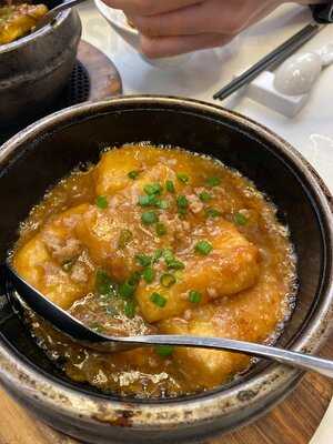 Shun Yi Stone Pot Cuisine