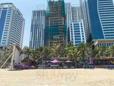 Paradise Beach Bar & Cinema Danang