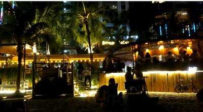 Paradise Beach Bar & Cinema Danang