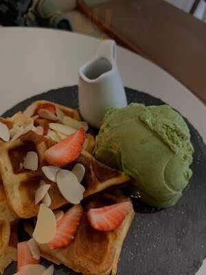 Afrocado - Premium Handcrafted Gelato & Dessert