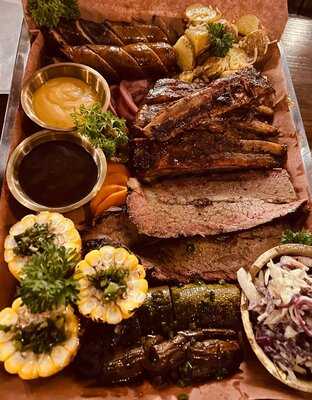 Roast & Smoke Thao Dien