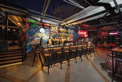 Last Call Rooftop Hồ Con Rùa