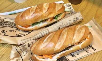 Vua Bánh Mì Hoàng Trọng Mậu