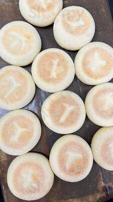 Tartine Saigon - 215 Ly Tu Trong, Q1