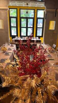 Tartine Saigon - 215 Ly Tu Trong, Q1