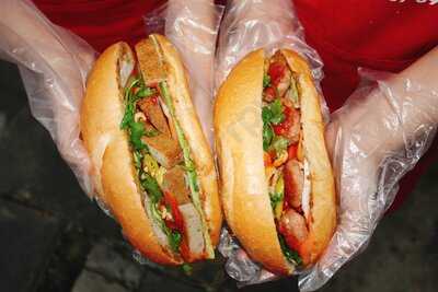 Bánh Mì Út Thương
