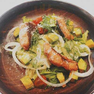 Xoan- Coffee & Lounge