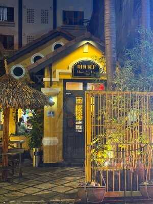 Nhà Hàng Nhà Bếp Của