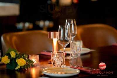 Sine Qua Non - Dine & Wine Experience