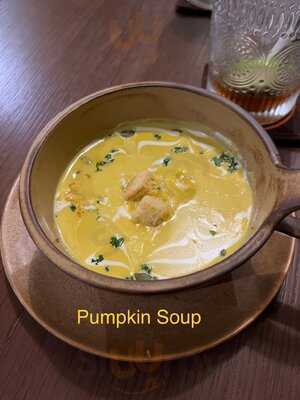 Boomerang Bistro & Café