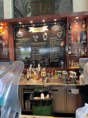 Coffee Terrace - Merperle Crystal Palace