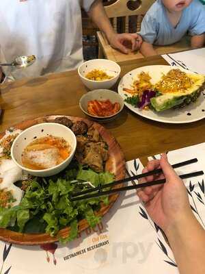 Vietnamese Home-cooked Meals