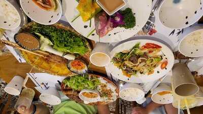 Vietnamese Home-cooked Meals