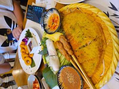 Vietnamese Home-cooked Meals