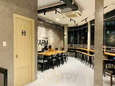 K Coffee Phan Xích Long