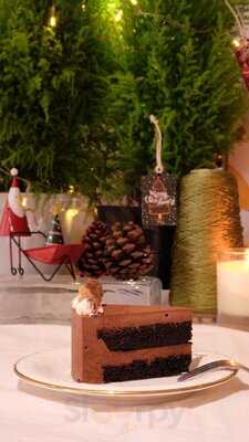 September Cafe & Cake