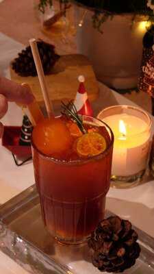 September Cafe & Cake