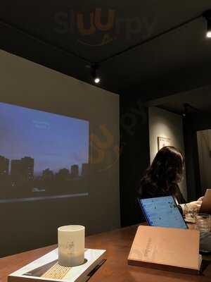 Gad8 Coffee & Studio