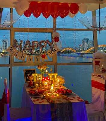 Pariat Sky View Bar And Restaurant