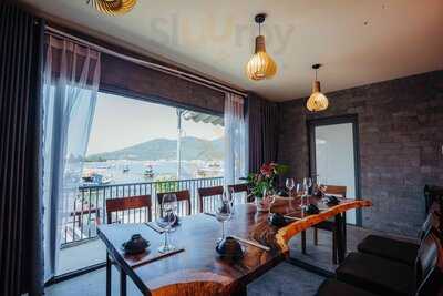 Nhà Hàng Chân Trời Góc Bể